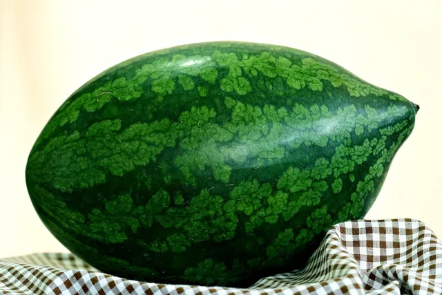 MAMUKO Puree owocowe BIO gruszka śliwka czarna porzeczka
